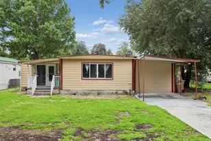 13602 Palm Dr, Astatula, FL 34705 - Photo 1