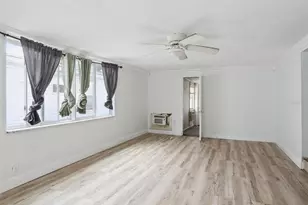 13602 Palm Dr, Astatula, FL 34705 - Photo 5