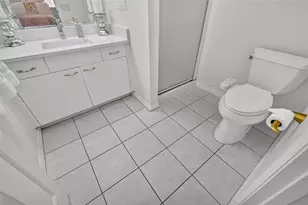 954 Avalon Ave, Lady Lake, FL 32159 - Photo 19