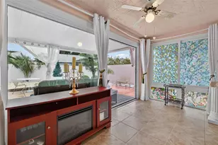 954 Avalon Ave, Lady Lake, FL 32159 - Photo 29