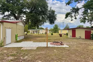 10113 SE 24th Dr, Webster, FL 33597 - Photo 29