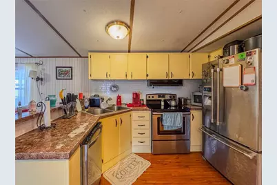 10113 SE 24th Drive, Webster, FL 33597 - Photo 13