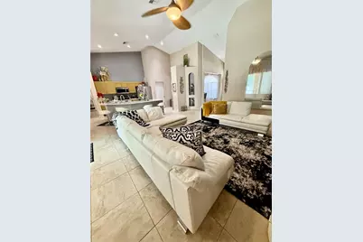 1748 Florence Vista Boulevard, Orlando, FL 32818 - Photo 9