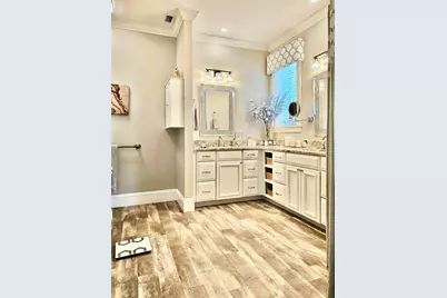 1040 Cottage Drive, The Villages, FL 32162 - Photo 13