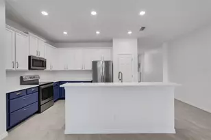 645 Black Eagle Dr, Groveland, FL 34736 - Photo 13