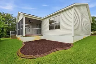 2435 Pomeroy Terrace, The Villages, FL 32162 - Photo 33