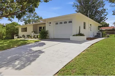 203 S Lee Street, Beverly Hills, FL 34465 - Photo 1