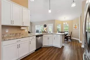11268 Kodiak Wren Rd, Weeki Wachee, FL 34614 - Photo 17