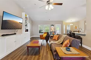 11268 Kodiak Wren Rd, Weeki Wachee, FL 34614 - Photo 9