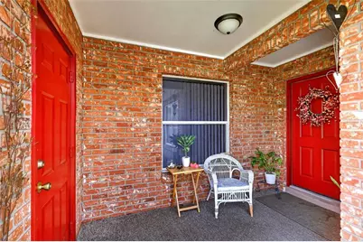 626 Woodview Drive, Tavares, FL 32778 - Photo 11