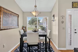 626 Woodview Dr, Tavares, FL 32778 - Photo 15