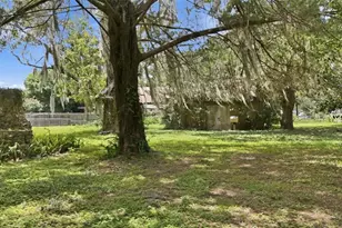 2104 SE Lake Weir Ave, Ocala, FL 34471 - Photo 35