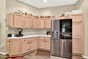 16767 SE 77th Northridge Ct, The Villages, FL 32162 - Photo 11