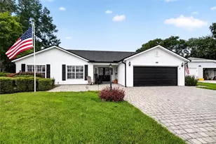 25102 Meriweather Rd, Leesburg, FL 34748 - Photo 3