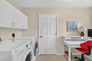 1218 Camero Dr, Lady Lake, FL 32159 - Photo 33
