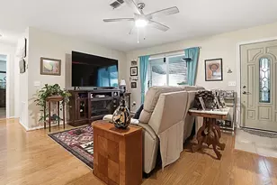 1507 Gardena Ct, The Villages, FL 32159 - Photo 3