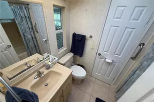 802 Robin Ln, Wildwood, FL 34785 - Photo 13