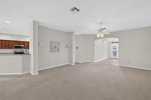 2693 Iris Way, The Villages, FL 32162 - Photo 7