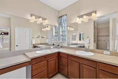 2693 Iris Way, The Villages, FL 32162 - Photo 17