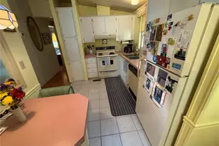 1532 W Schwartz Blvd, Lady Lake, FL 32159 - Photo 9