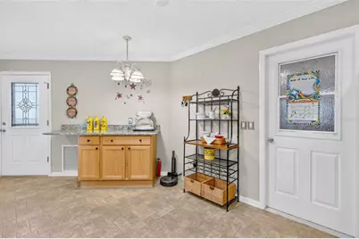 7610 SE 171st Horseshoe Lane, The Villages, FL 32162 - Photo 9