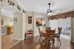 7610 SE 171st Horseshoe Ln, The Villages, FL 32162 - Photo 13