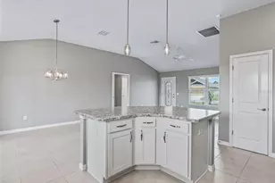 2816 Navy Hl Cir, The Villages, FL 32163 - Photo 19