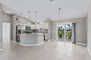 2816 Navy Hl Cir, The Villages, FL 32163 - Photo 15