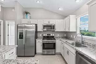 2816 Navy Hl Cir, The Villages, FL 32163 - Photo 17