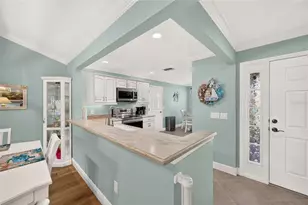 1613 Pennecamp Dr, The Villages, FL 32162 - Photo 19