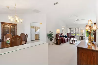 811 San Salvador Drive, The Villages, FL 32159 - Photo 7