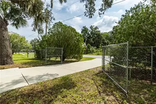 35737 Shelley Dr, Leesburg, FL 34788 - Photo 3