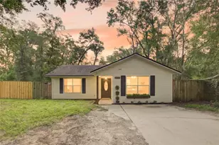30832 Ridgeview Ave, Mount Plymouth, FL 32776 - Photo 3