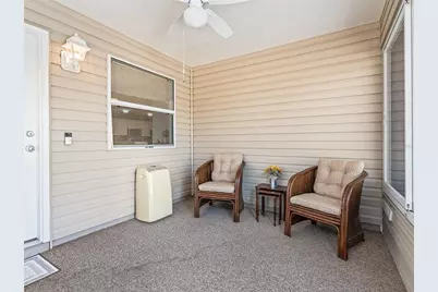 973 York Terrace, The Villages, FL 32162 - Photo 9