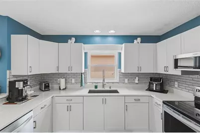 868 Oviedo Road, The Villages, FL 32159 - Photo 5