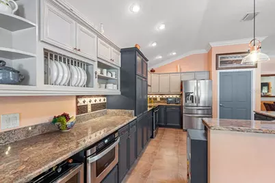 2611 Jupiter Way, The Villages, FL 32163 - Photo 3