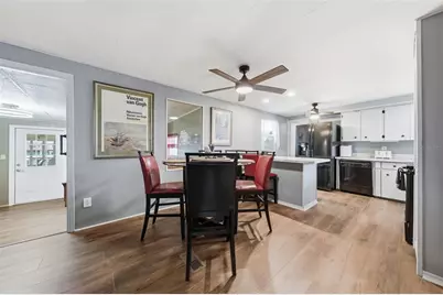 928 Morningview Drive, Tavares, FL 32778 - Photo 15