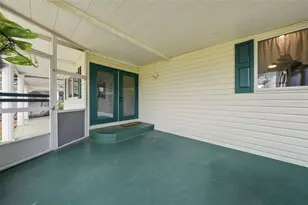928 Morningview Dr, Tavares, FL 32778 - Photo 9