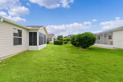 3324 Candlebrook Street, The Villages, FL 32162 - Photo 13