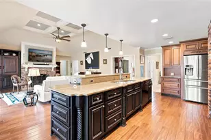 33746 Spring Dr, Leesburg, FL 34788 - Photo 29
