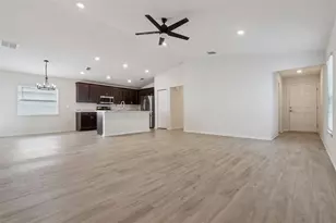 2024 Noble Dr, Davenport, FL 33837 - Photo 5