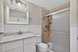 2435 Broadvue Ave, Eustis, FL 32726 - Photo 15
