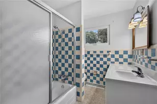 2435 Broadvue Ave, Eustis, FL 32726 - Photo 25