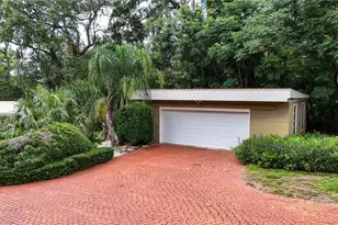 2435 Broadvue Ave, Eustis, FL 32726 - Photo 37