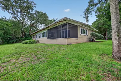2435 Broadvue Ave, Eustis, FL 32726 - Photo 35