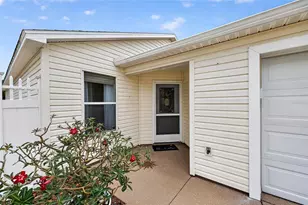 1813 Hortensia Pl, The Villages, FL 32162 - Photo 3