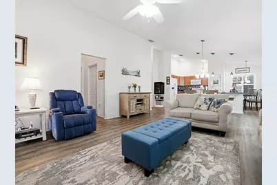 2501 Buttonwood Run, The Villages, FL 32162 - Photo 11