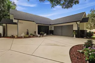 30216 Harris Dr, Leesburg, FL 34748 - Photo 5