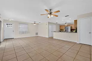483 Hildalgo Dr, The Villages, FL 32159 - Photo 9