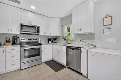 428 Ruth St, Longwood, FL 32779 - Photo 17